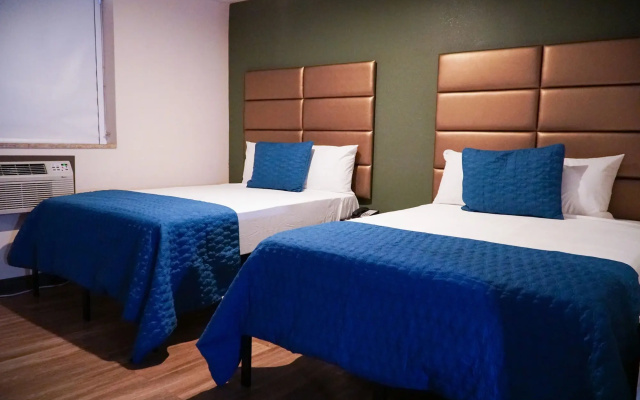 Cabana Hotel Yankee Stadium