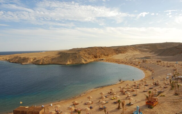 Red Sea Taj Mahal Resort & Aqua Park