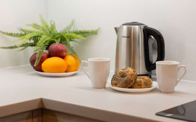 Lazurowa Warsaw & Parking by Renters