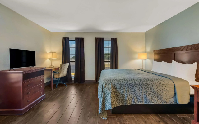 Econo Lodge Inn & Suites Fulton - Rockport
