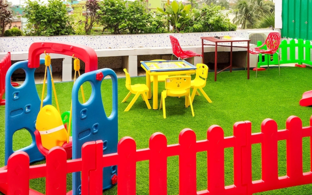 Capital O 6077 Hotel Ashraya