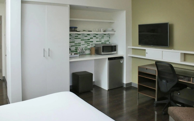 Element Miami Doral