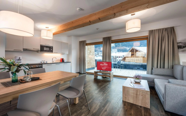 AlpenParks Hotel & Apartment Orgler