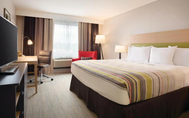 Country Inn & Suites by Radisson, Valparaiso, IN
