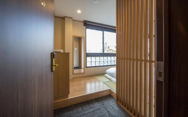 Mosaic Hostel Kyoto