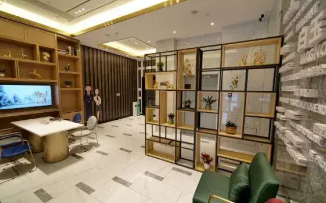 Magnotel Hotel (Huantai Xinyulou)