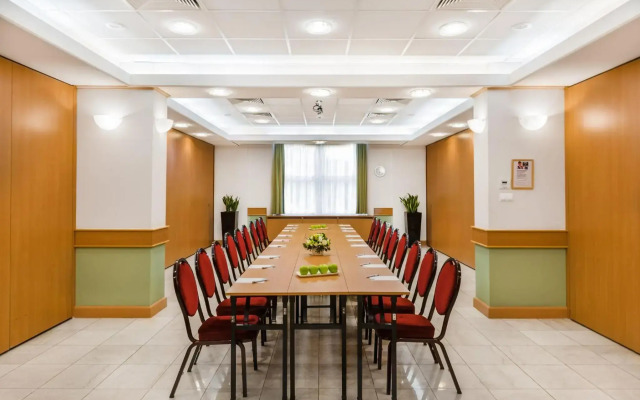 Danubius Hotel Arena