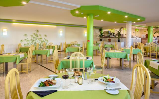 Hotel Tropical Park