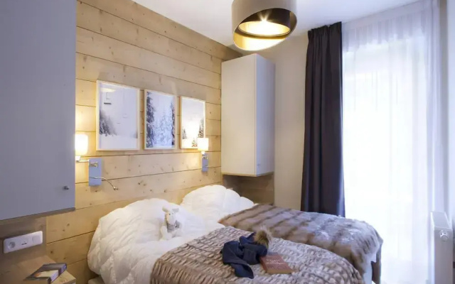 Apartment in L'eclose With Mountain Views