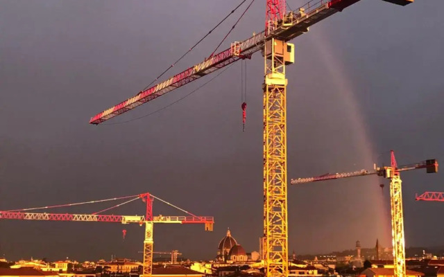 Panoramic Luxury Little Penthouse