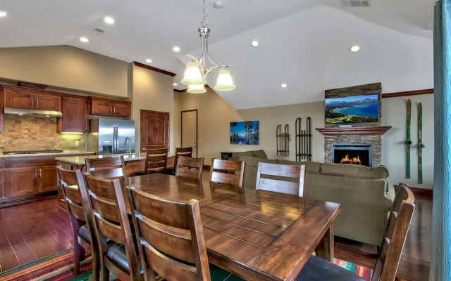 Conifer Chalet 3 Bedroom Condo