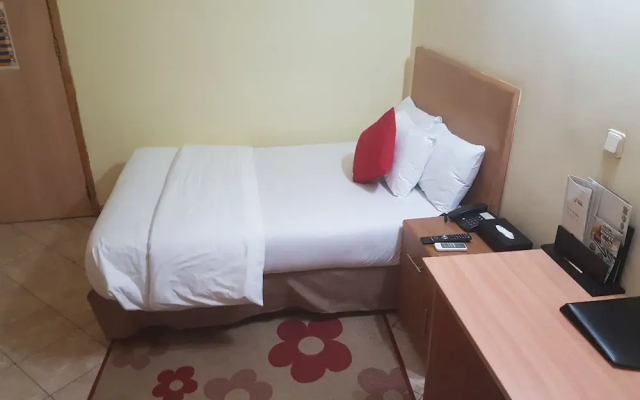 Airside Hotel