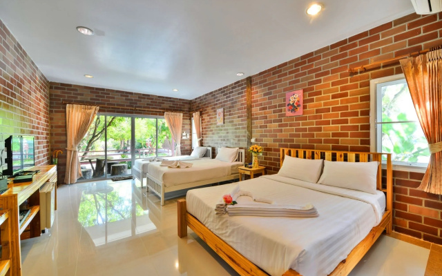 Theerama Cottage Resort