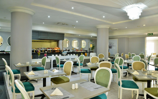 Holiday Inn Johannesburg Airport by IHG