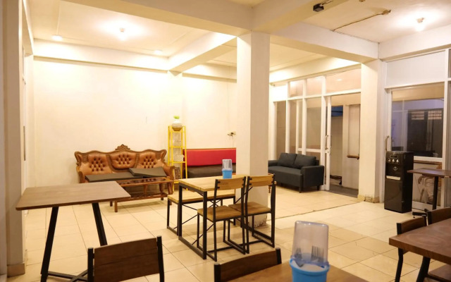 SPOT ON 2857 Hotel Pelangi