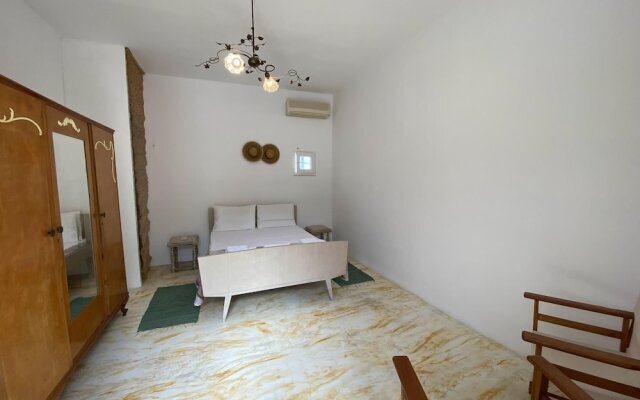 Stone House 3-bedroom 8 Persons