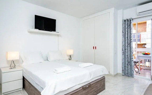 Lovely Studio with Sea View Ref 57