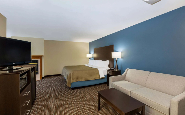 AmericInn by Wyndham Jefferson