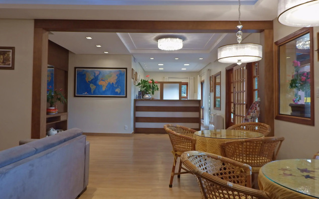 Hotel Azaleia