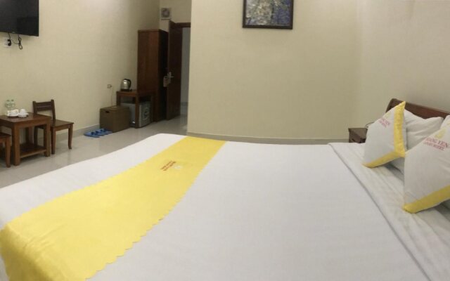 Hoang Yen Canary Hotel