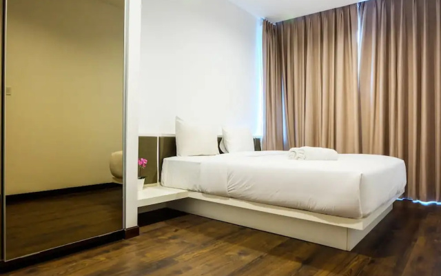 Spacious Elegant 2BR Veranda Residence @ Puri Apartment – Guest Rooms – Jakarta