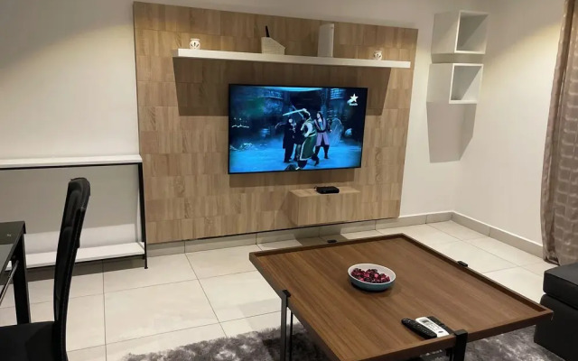 Meraki Homes at Embassy Gardens