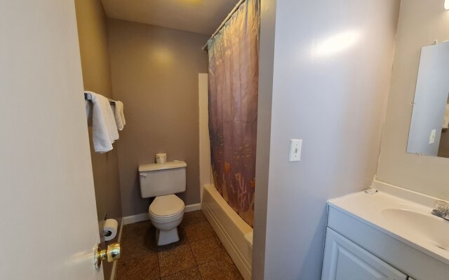 Flagship Motor Court