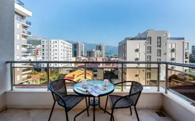 Apartment Pansy Montenegro KO Budva