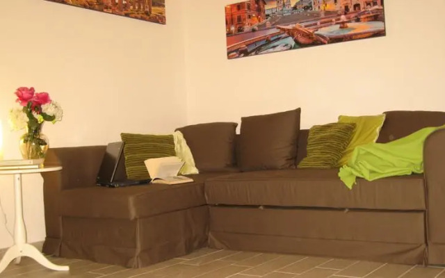 Sognando la dolce vita Piazza Fiume