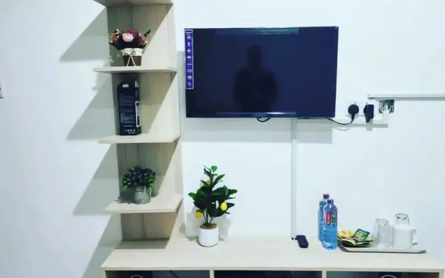 Masterpiece Studio Apartments