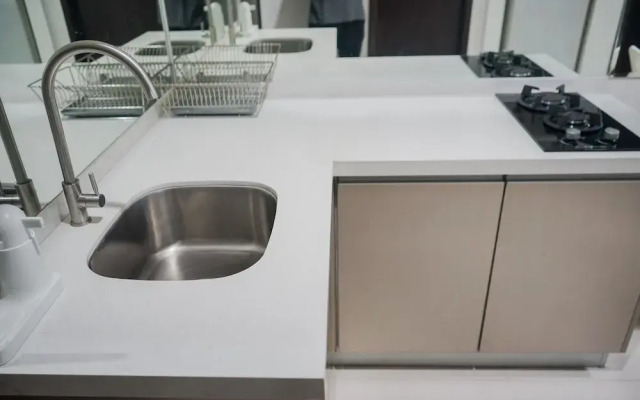 Cozy Living 1BR at Brooklyn Alam Sutera Apartment