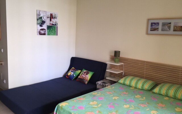 Studio Pacheco by Rent4all