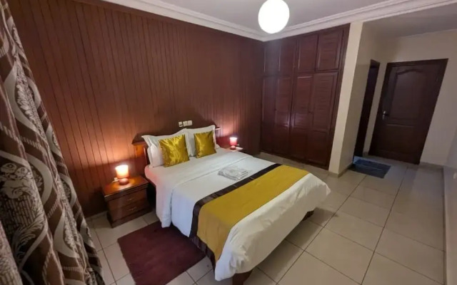 Appart'hôtel Micheline Suites Bastos