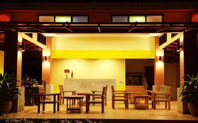 Lanta Village Resort