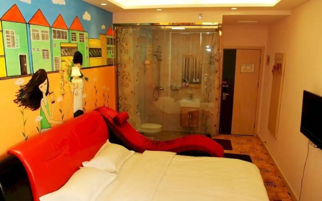 Super 8 Hotel Jinan Railway Station Square