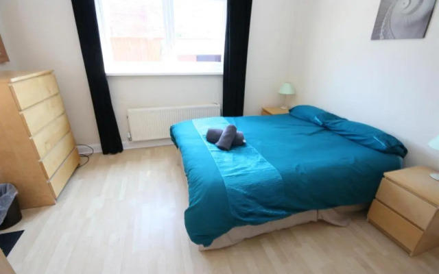 Marley Mansions Apartment - Clarendon