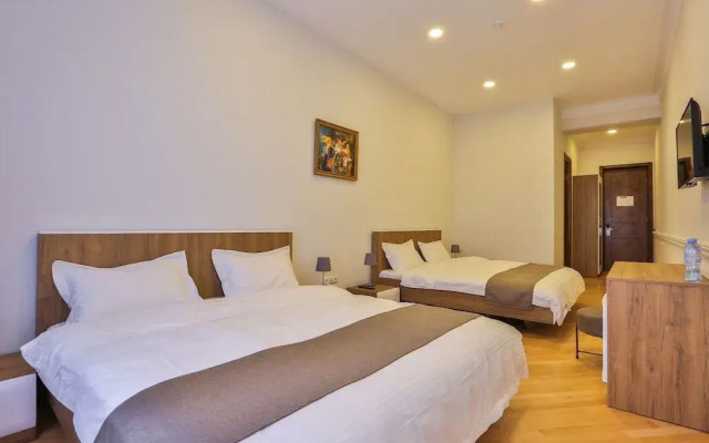 Tribu Express Hotel
