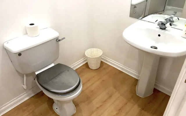 Spiers Wharf Apartment