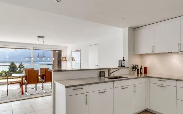 Luxury Apartment Lake view & Center of Montreux