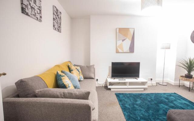 16 Oakfield Place
