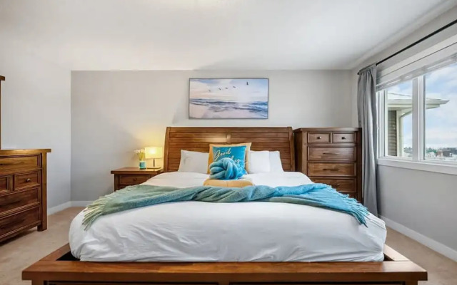 The Mask - 5BD - Movie Room - Kidfriendly