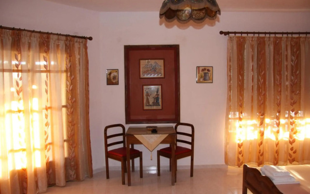 Hotel Mary