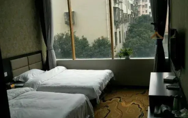 Guangyuan Lizhou Dexu Business Hotel