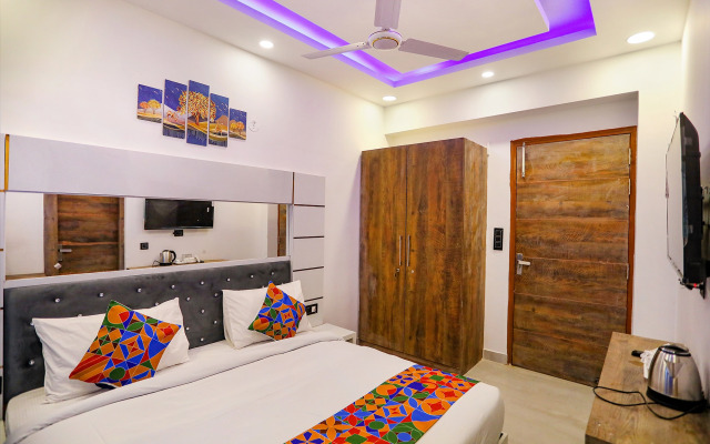 Fabexpress F9 Noida Sector 27