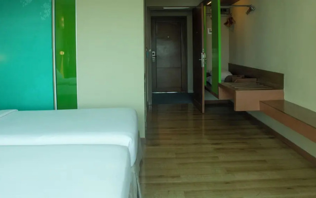 Riverside Bangkok Hotel