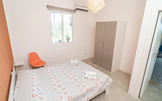 Villa Malamuri in Caucana-finaiti-casuzze-finaiti Nord