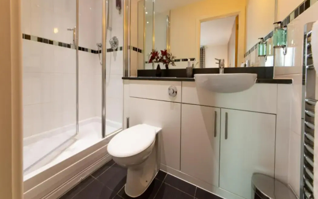 The Spires Serviced Apartments Birmingham