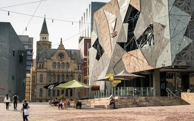 Urban Apartments Melbourne on Elizabeth