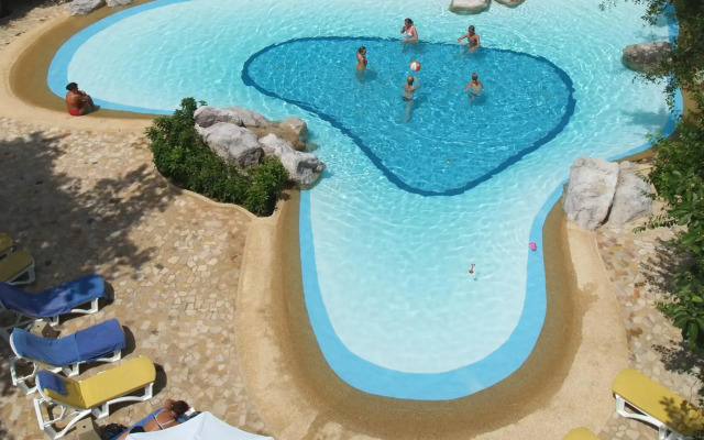 Sunset Village Beach Resort