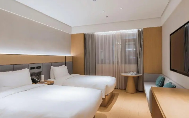 Ji Hotel (Suzhou Baodai road subway station)